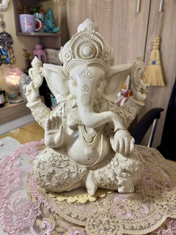 Ganesha Resina 36x30 cm