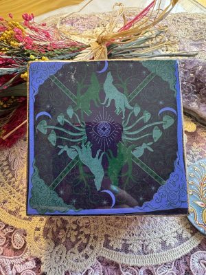 Caja cuadrada Pequeña 10x10x4,2cm - Lobo & Luna