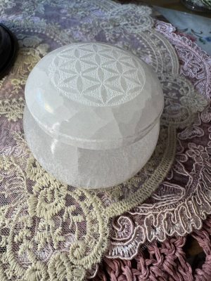 Joyero Selenita pequeño flor de la vida