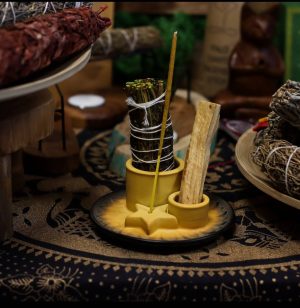 Soporte de Cerámica para Palo Santo y Atados de Salvia - Mandala - Arena y Gris
