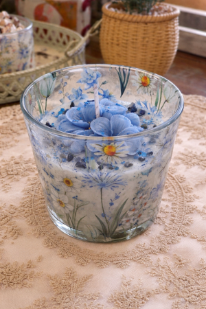 Vela de Bosque silvestre con flores